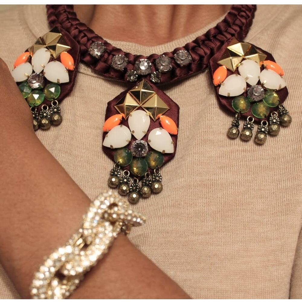 J Crew Burgundy Braided Rope Rhinestone Crystal Statement Bib Necklace F14-20